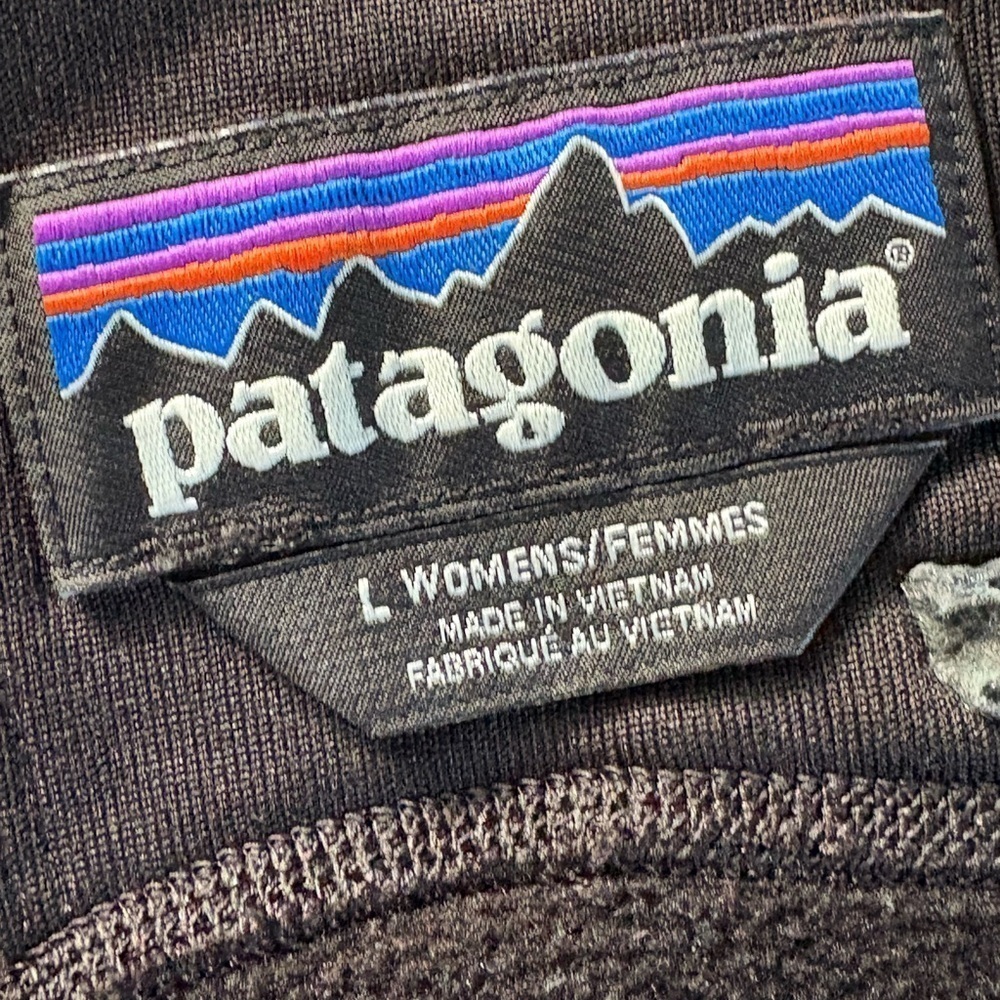 Patagonia Women’s 1/4 Zip Black Pullover Fleece, Size Large - Picture 8 of 9